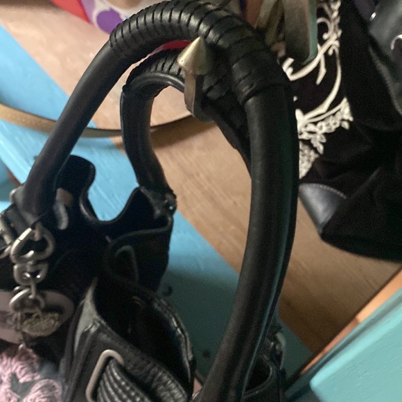 SOLD on FB. Juicy Couture Bag Scottie Y2K Grey And Pink Pewter Charm - Picture 8 of 14